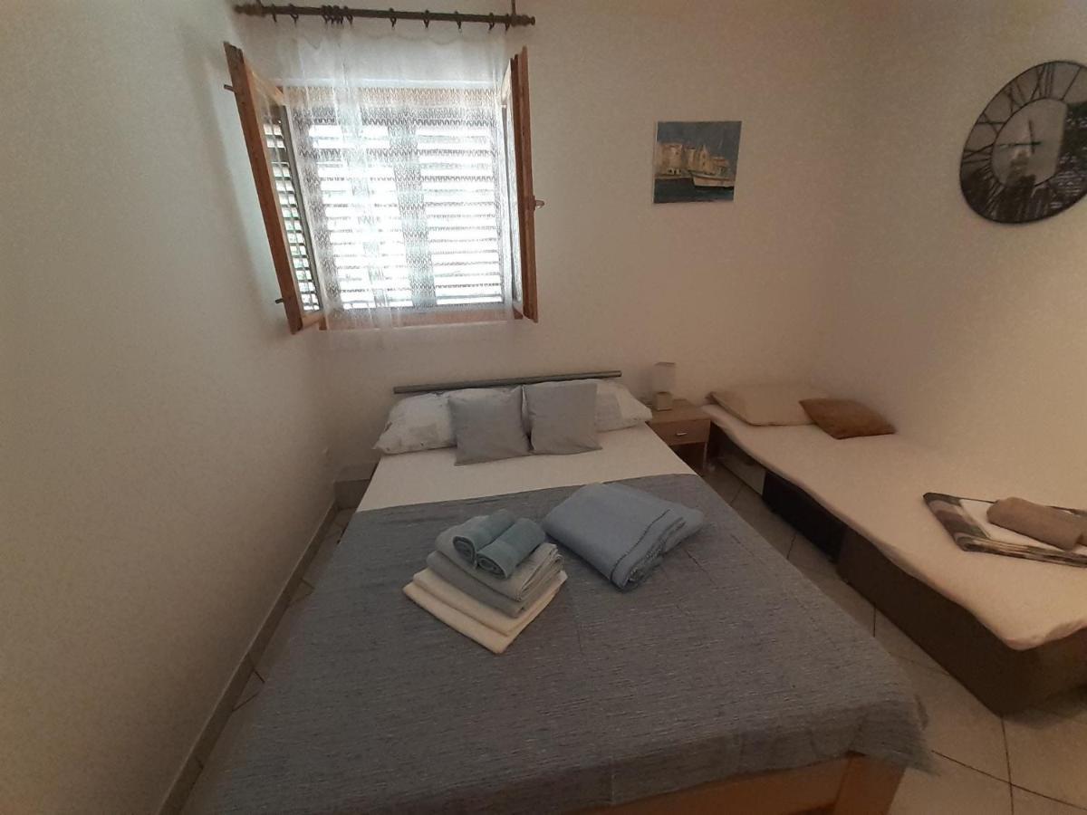 Apartmani Bilandzic-Krk Malinska Δωμάτιο φωτογραφία